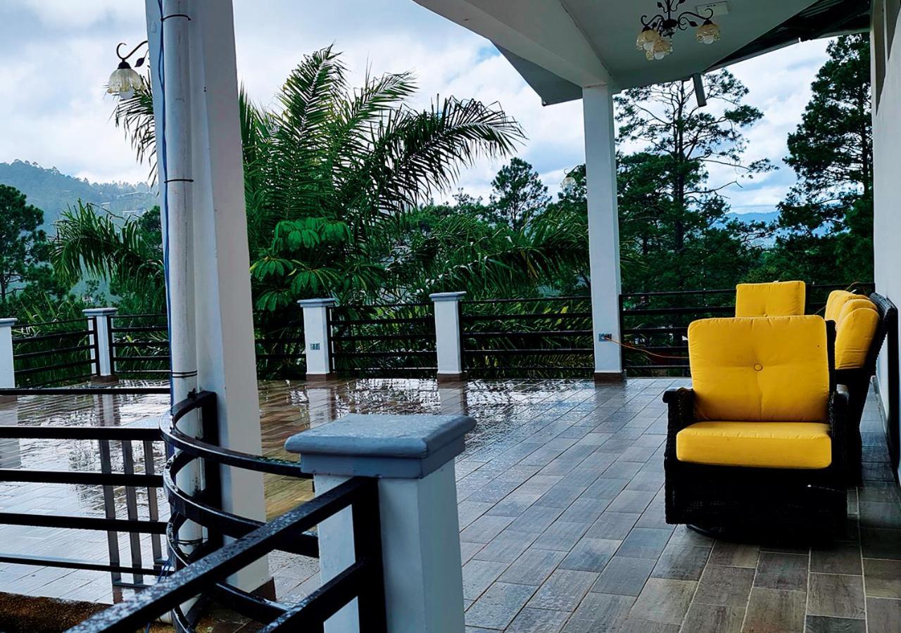 Hotel Cocoview, Bar & Restaurante Valle de Angeles Luaran gambar